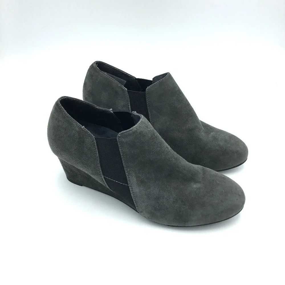 Vionic‎ Women Wedge Shoes Suede Ankle Bootie Size 6